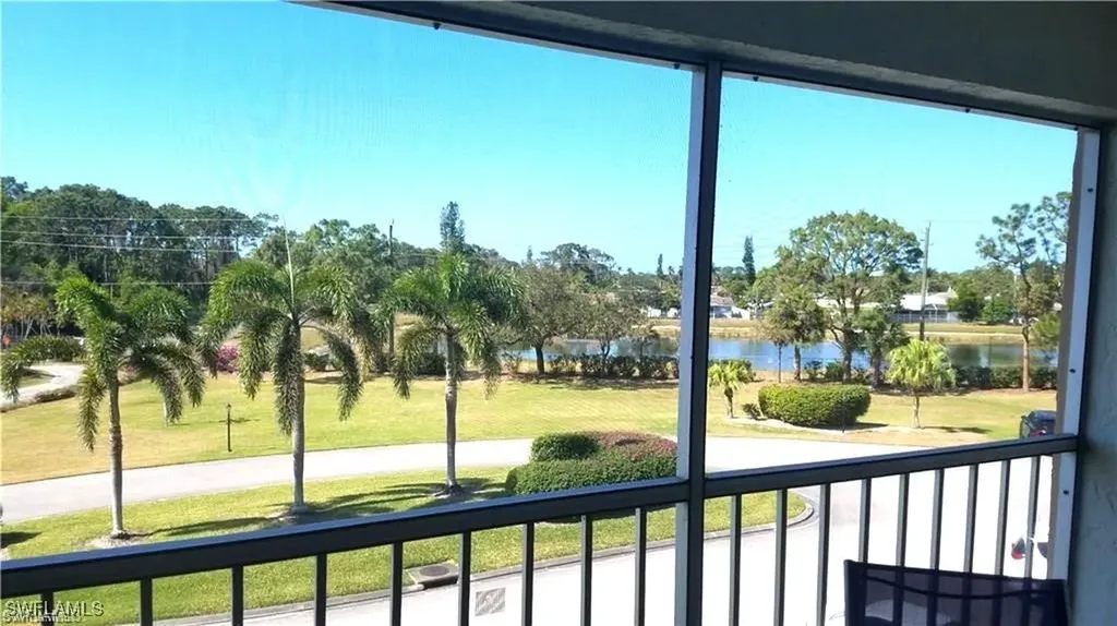 1075 Foxfire Lane Naples FL 34104