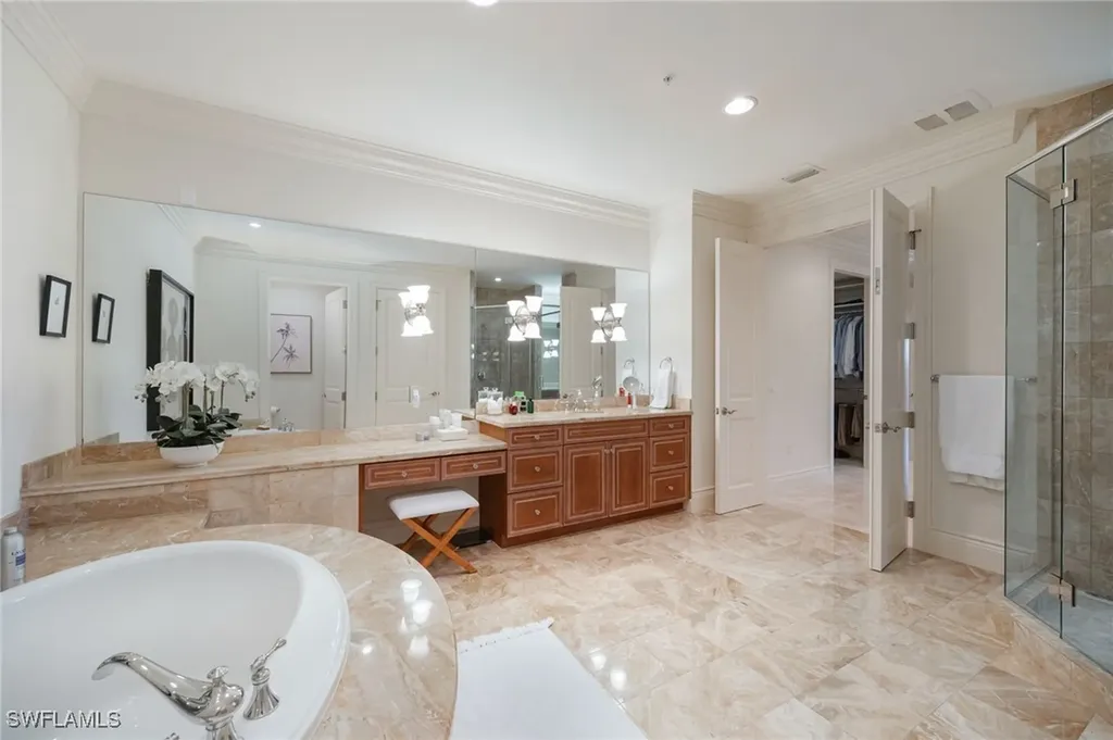 1400 Gulf Shore Boulevard N Naples FL 34102