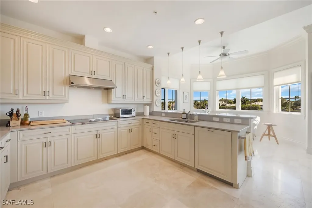 1400 Gulf Shore Boulevard N Naples FL 34102