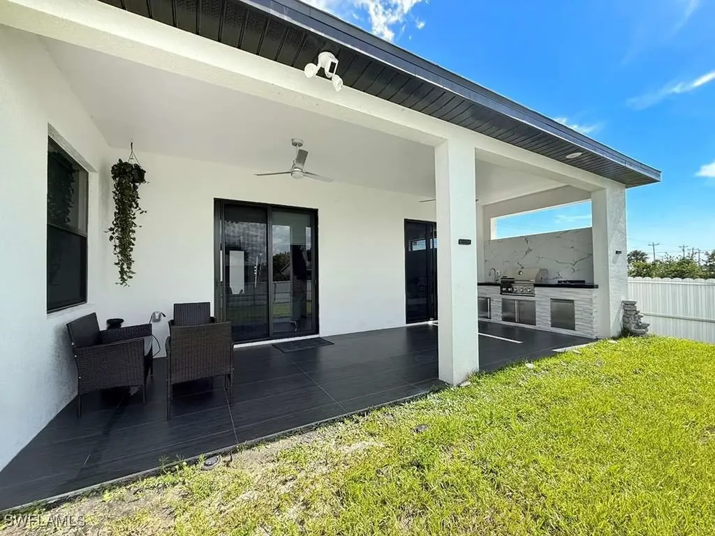 4216 23rd Street SW Lehigh Acres FL 33976
