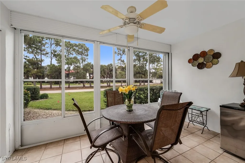 200 Valley Stream Drive Naples FL 34113