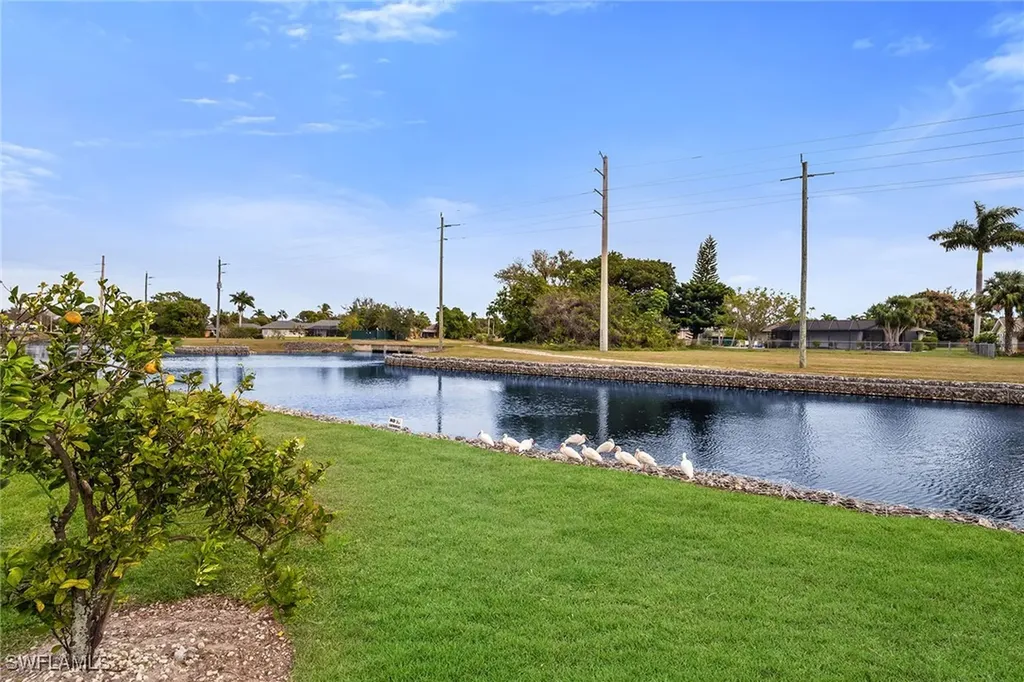 200 Valley Stream Drive Naples FL 34113