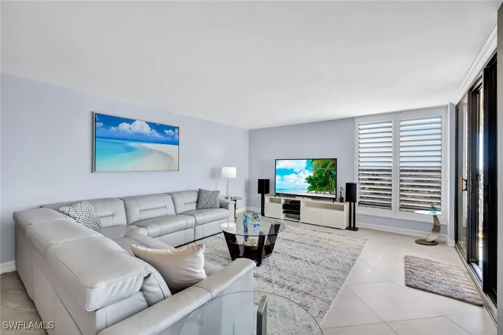 3215 Gulf Shore Boulevard N Naples FL 34103