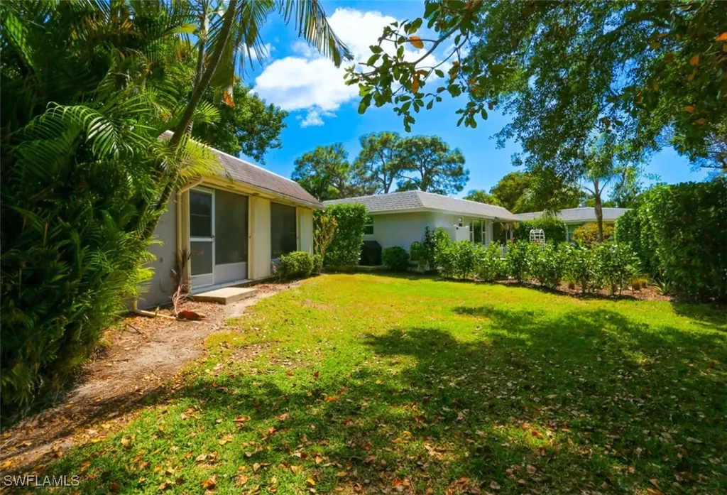 225 Georgetown Boulevard Naples FL 34112
