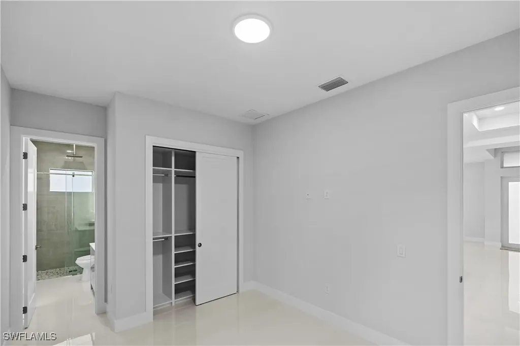 3433 66th Avenue NE Naples FL 34120