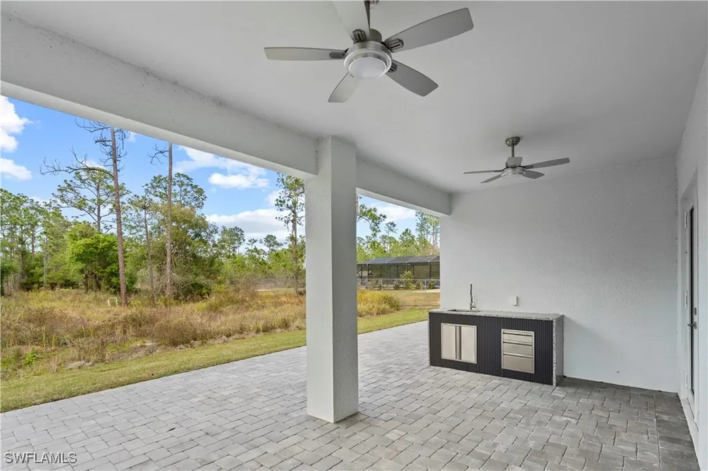 3433 66th Avenue NE Naples FL 34120