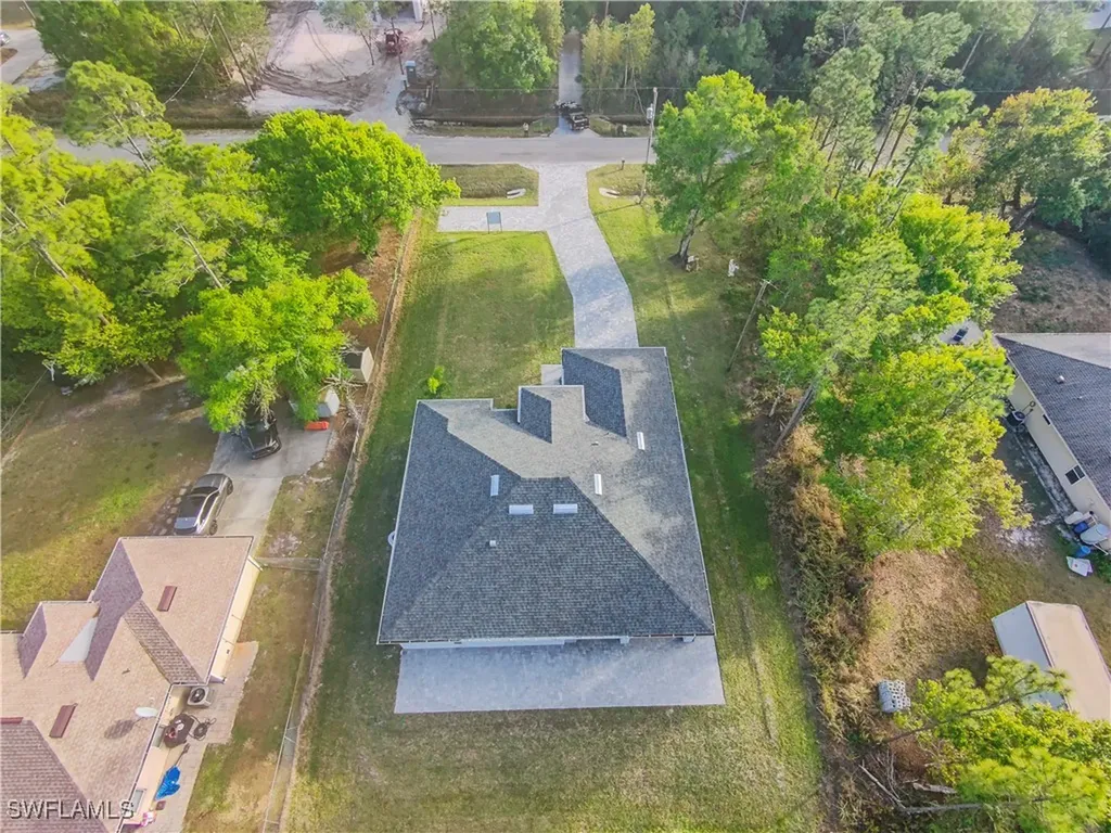 3433 66th Avenue NE Naples FL 34120