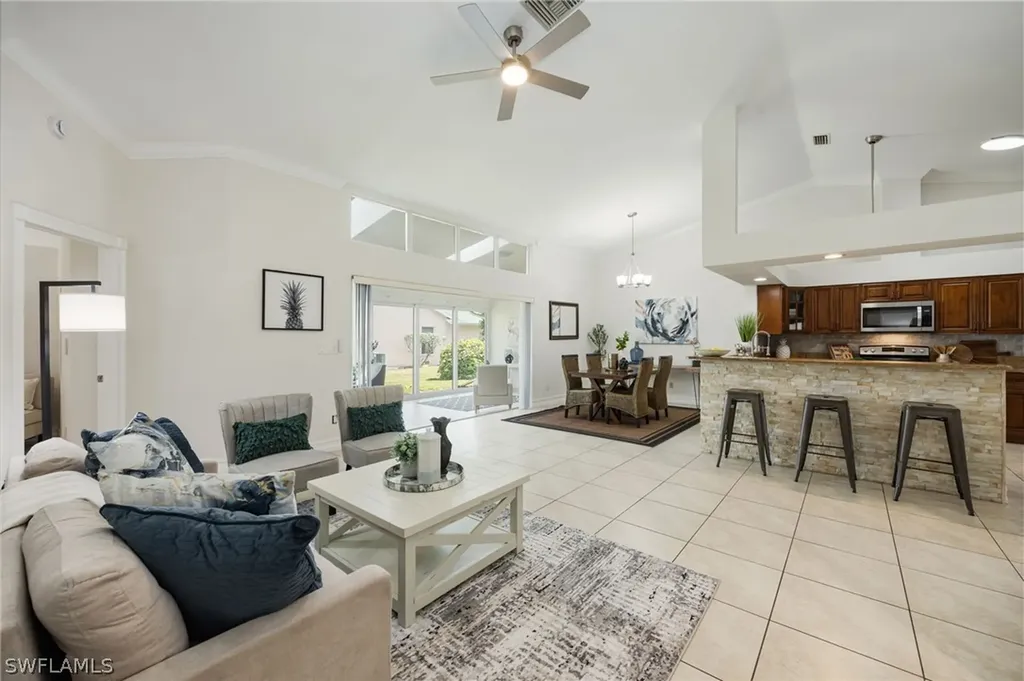 113 Quail Hollow Court Naples FL 34113