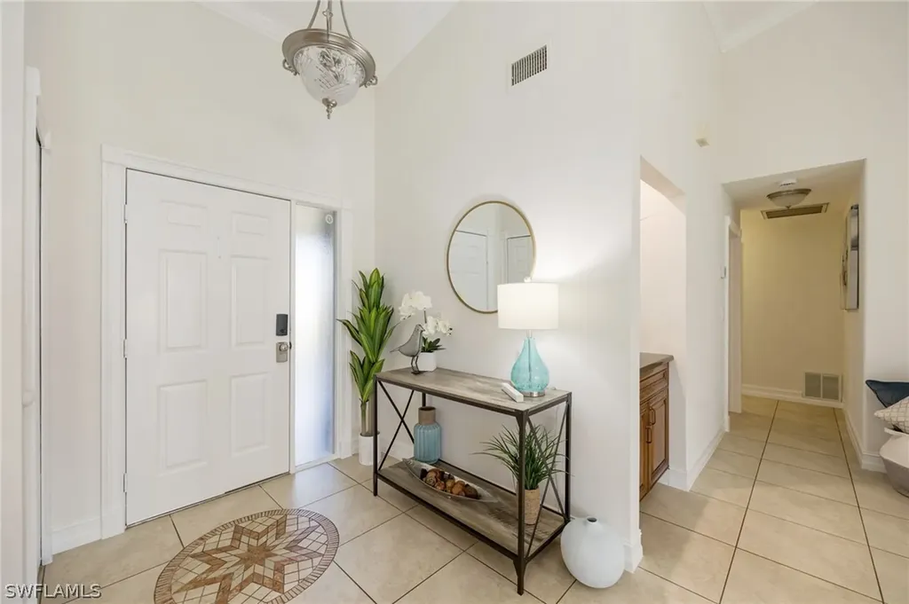 113 Quail Hollow Court Naples FL 34113