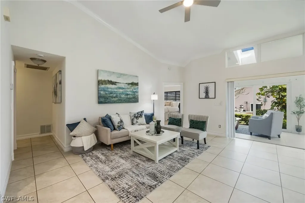 113 Quail Hollow Court Naples FL 34113