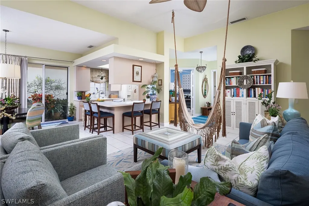3822 Huelva Court Naples FL 34109