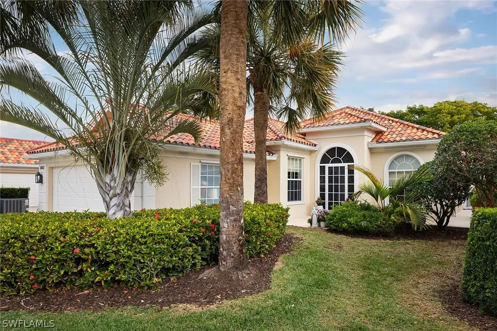 3822 Huelva Court Naples FL 34109