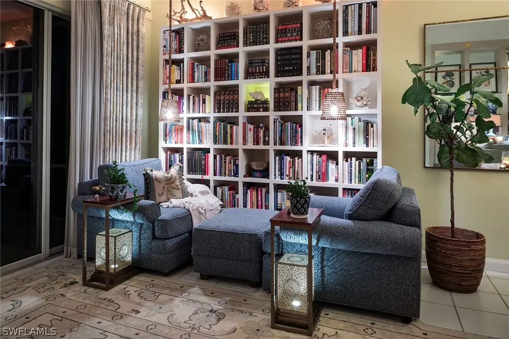 3822 Huelva Court Naples FL 34109