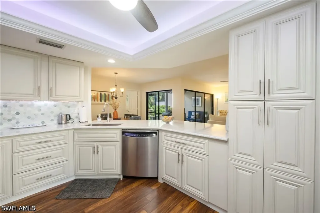 592 Beachwalk Circle Naples FL 34108