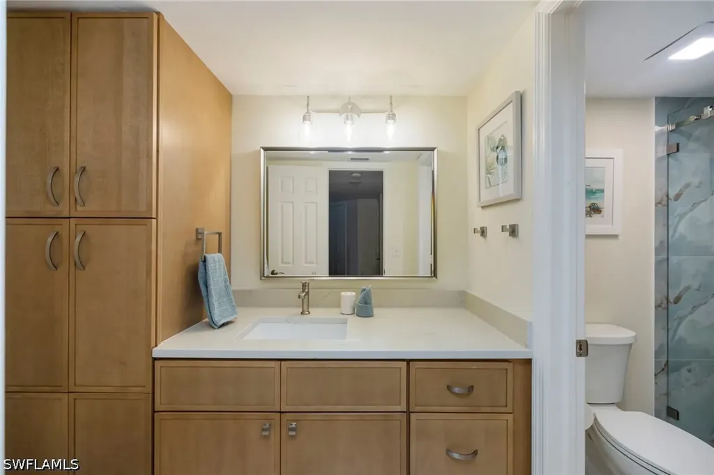 592 Beachwalk Circle Naples FL 34108