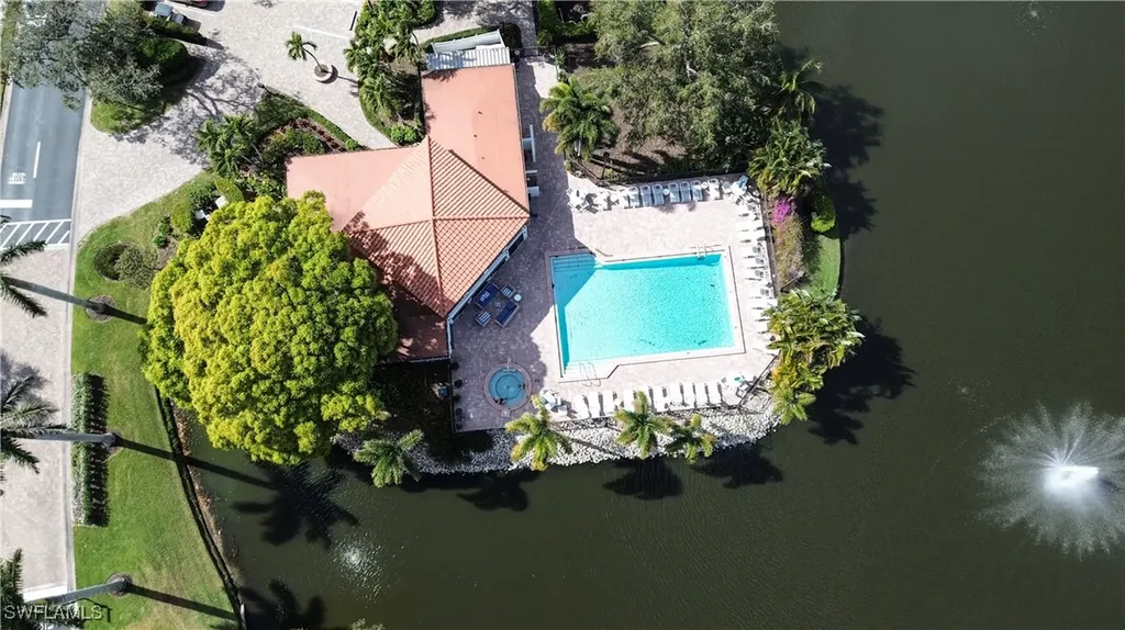 592 Beachwalk Circle Naples FL 34108