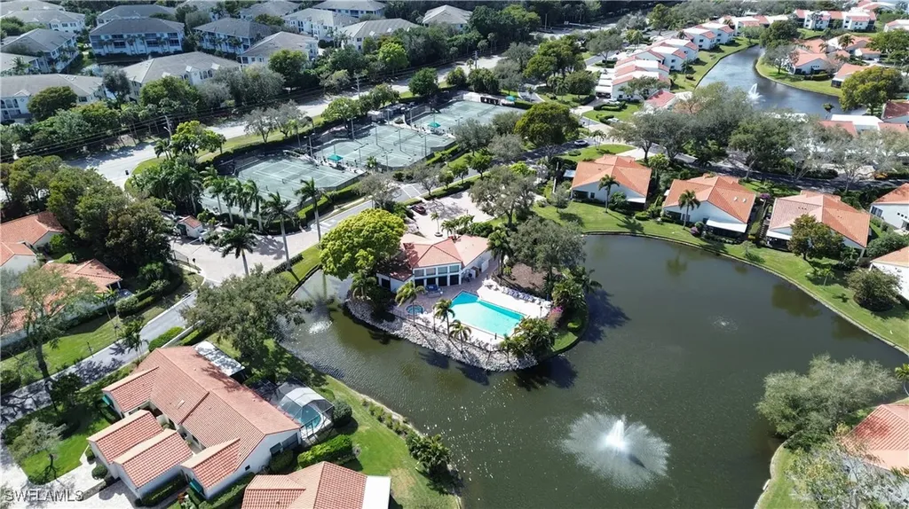 592 Beachwalk Circle Naples FL 34108