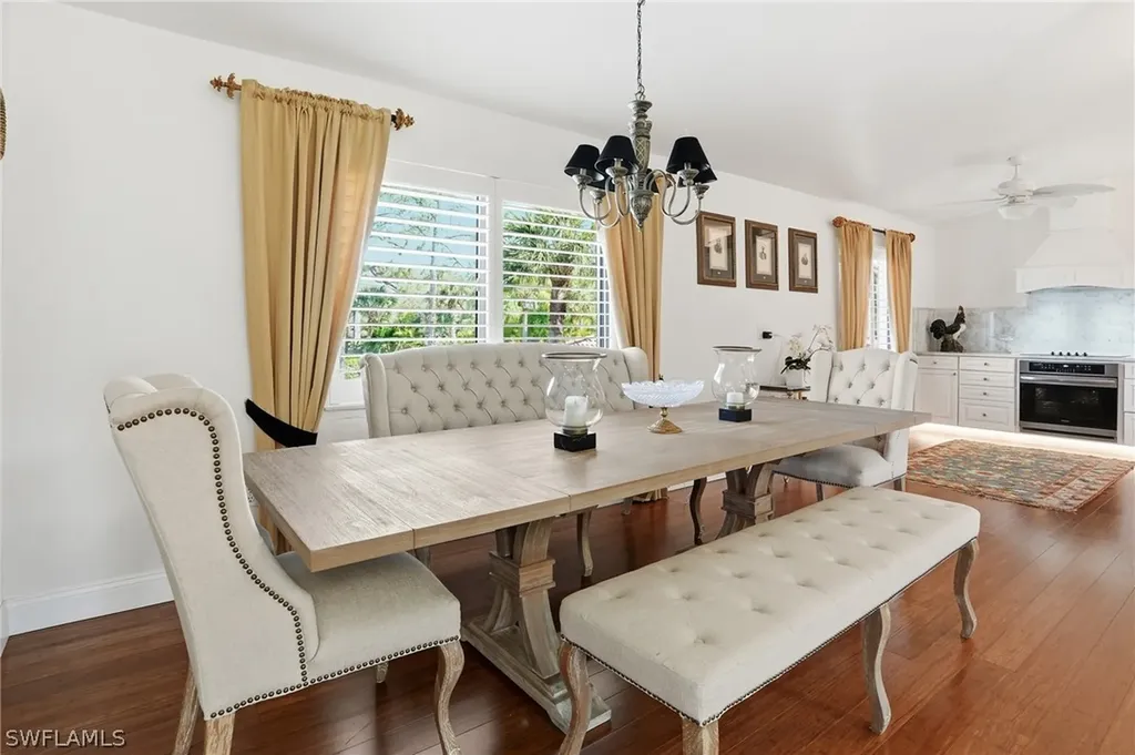 3231 Horse Carriage Way Naples FL 34105