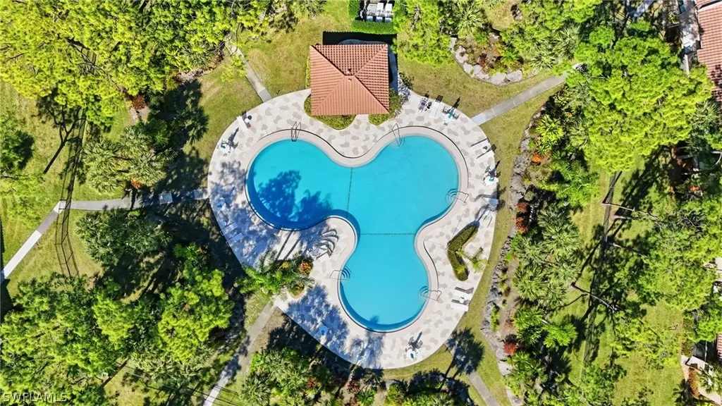 3231 Horse Carriage Way Naples FL 34105
