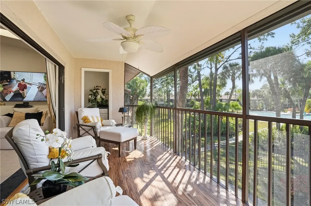 3231 Horse Carriage Way Naples FL 34105