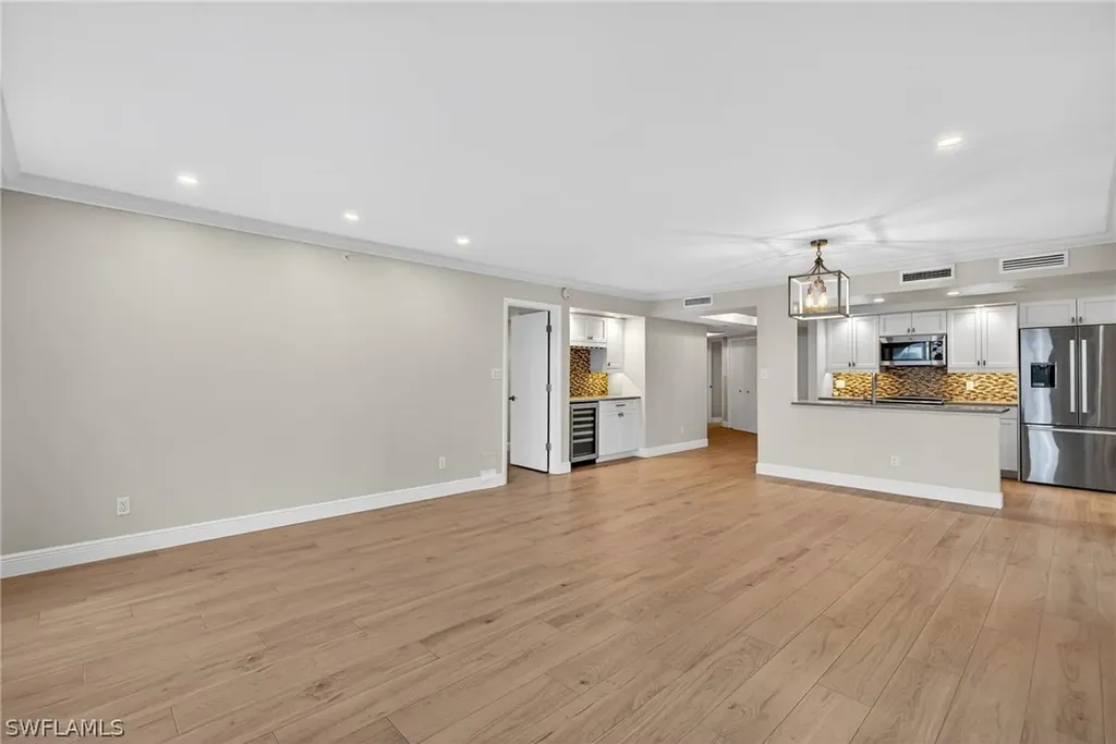 6020 Pelican Bay Boulevard Naples FL 34108