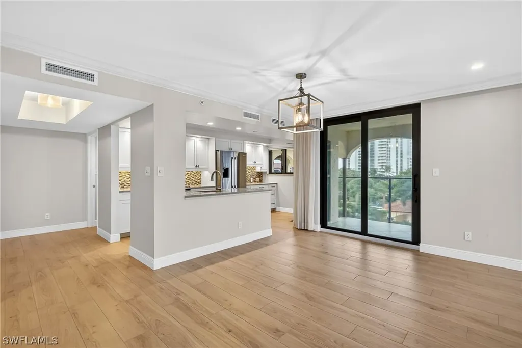 6020 Pelican Bay Boulevard Naples FL 34108