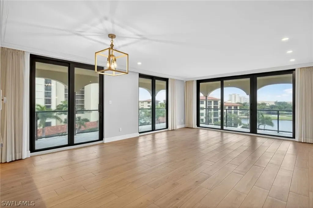 6020 Pelican Bay Boulevard Naples FL 34108