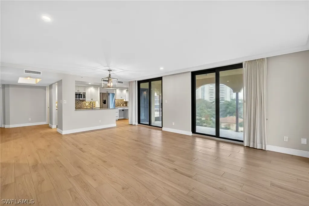 6020 Pelican Bay Boulevard Naples FL 34108