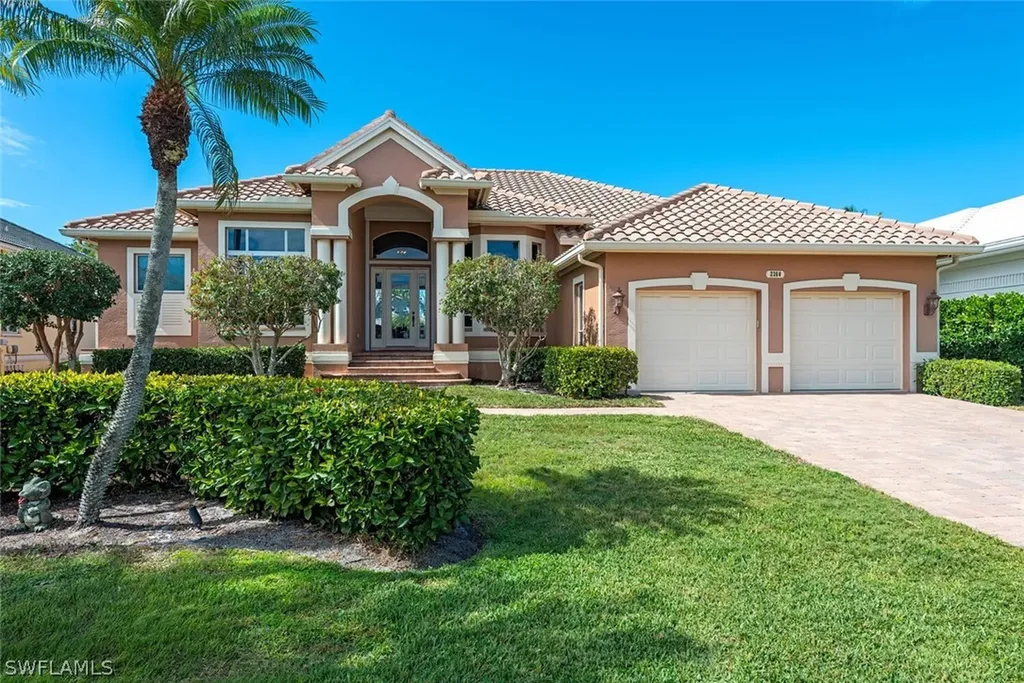 Naples FL, 2360 Snook Drive
