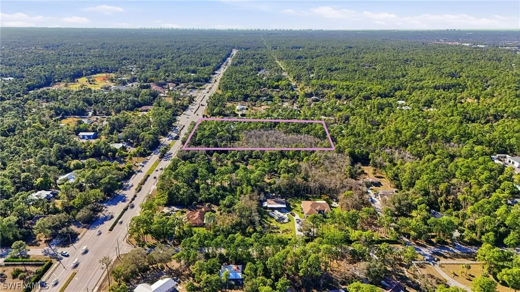 Xxxx Golden Gate Boulevard W Naples FL 34120