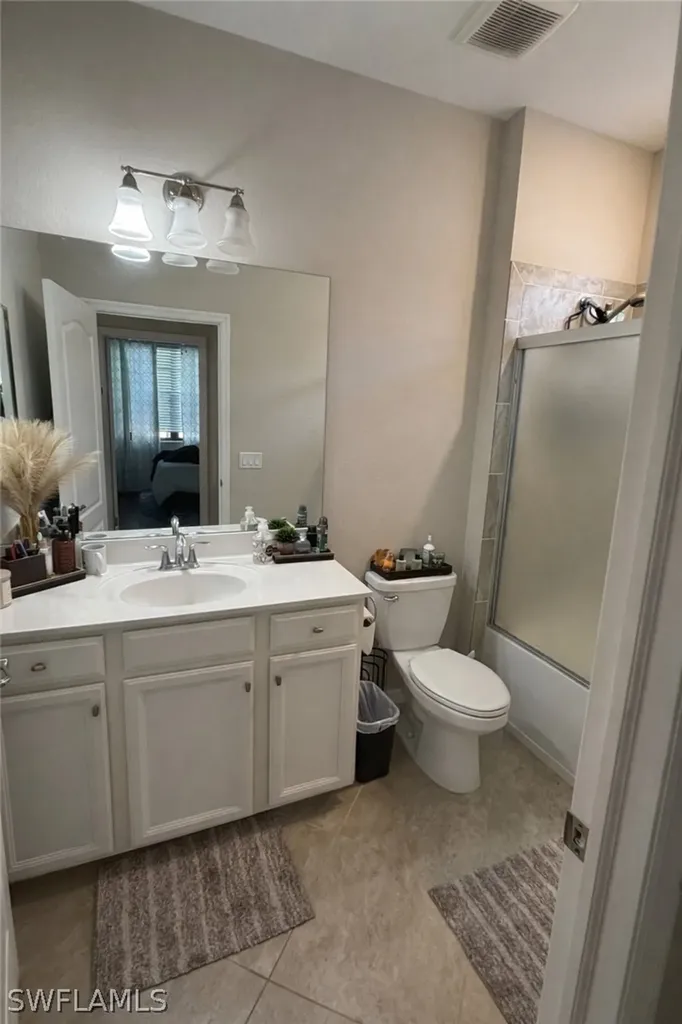 4284 Raffia Palm Circle Naples FL 34119