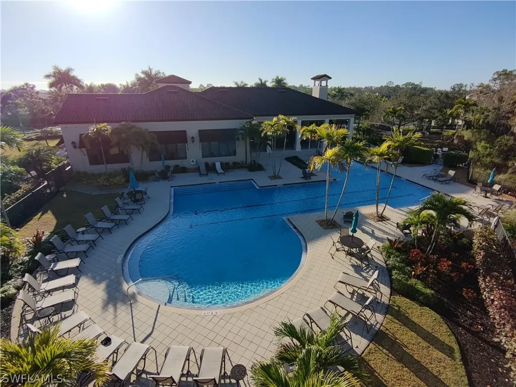 4284 Raffia Palm Circle Naples FL 34119