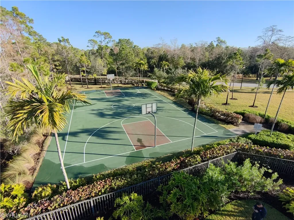 4284 Raffia Palm Circle Naples FL 34119