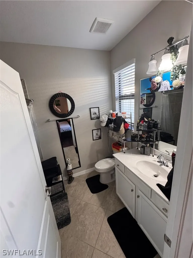 4284 Raffia Palm Circle Naples FL 34119