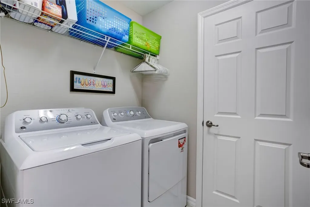 2351 Montserrat Lane Naples FL 34120