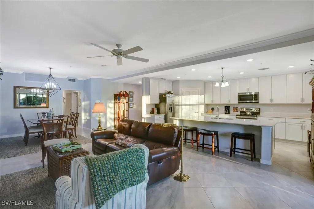 2351 Montserrat Lane Naples FL 34120