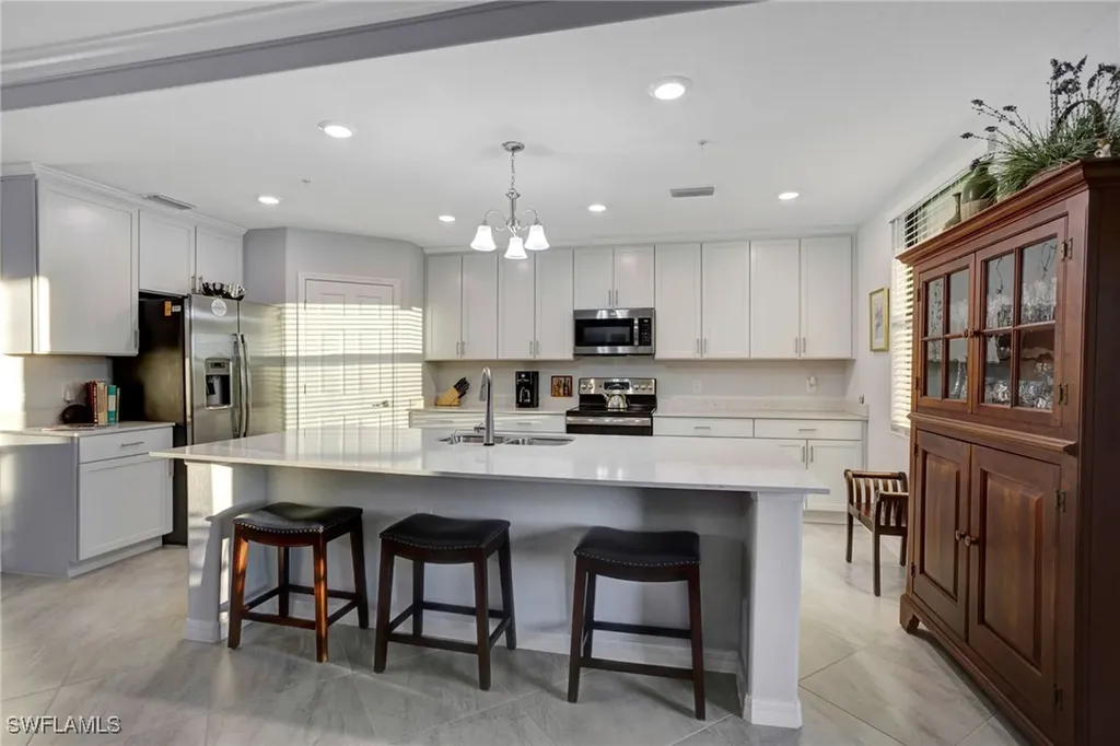 2351 Montserrat Lane Naples FL 34120
