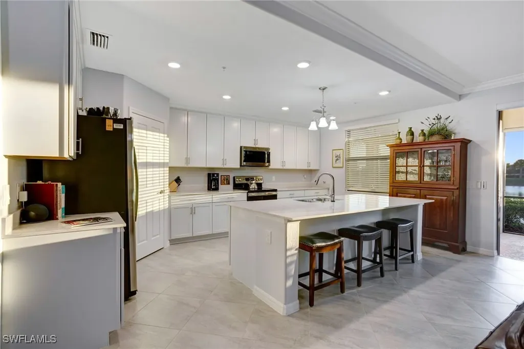 2351 Montserrat Lane Naples FL 34120