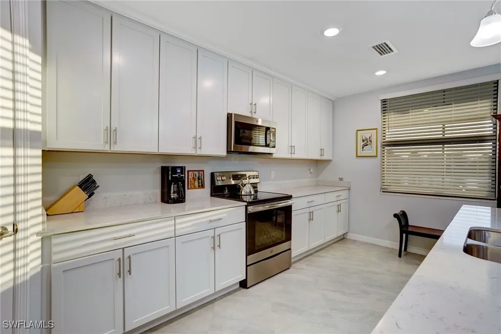 2351 Montserrat Lane Naples FL 34120