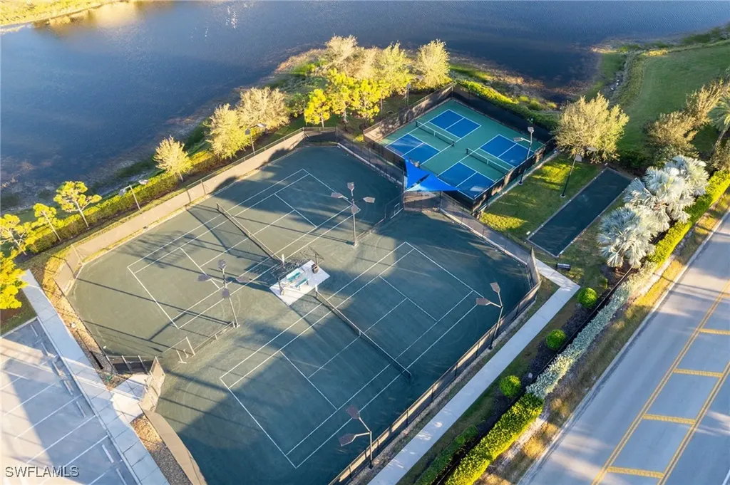 2351 Montserrat Lane Naples FL 34120