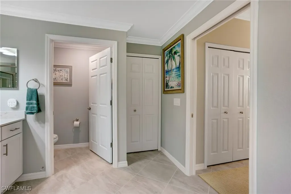 2351 Montserrat Lane Naples FL 34120