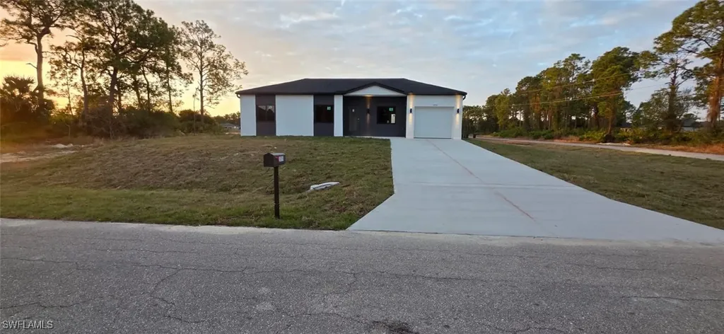 1016 Butler Street E Lehigh Acres FL 33974