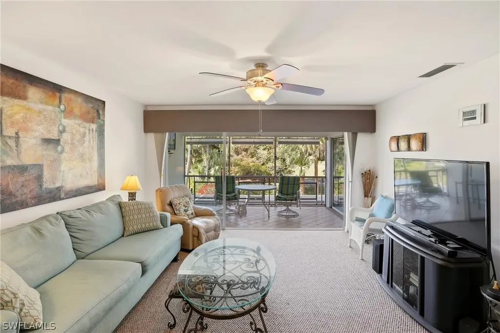 215 Cypress Way E Naples FL 34110