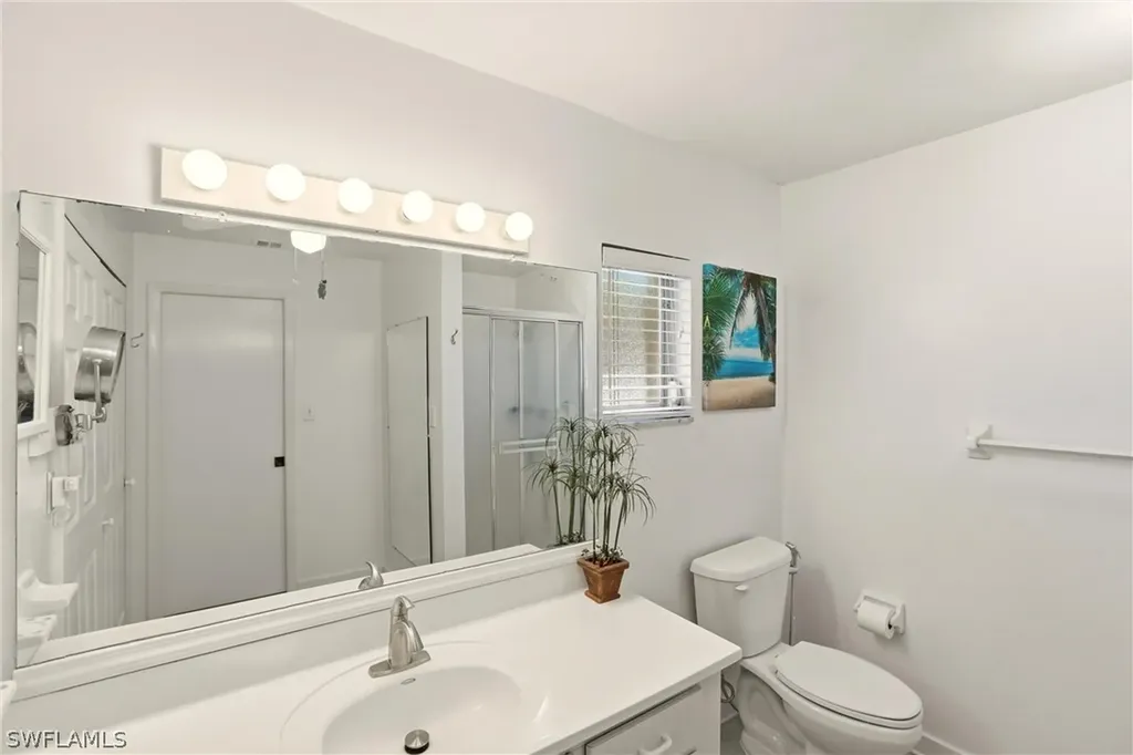 215 Cypress Way E Naples FL 34110