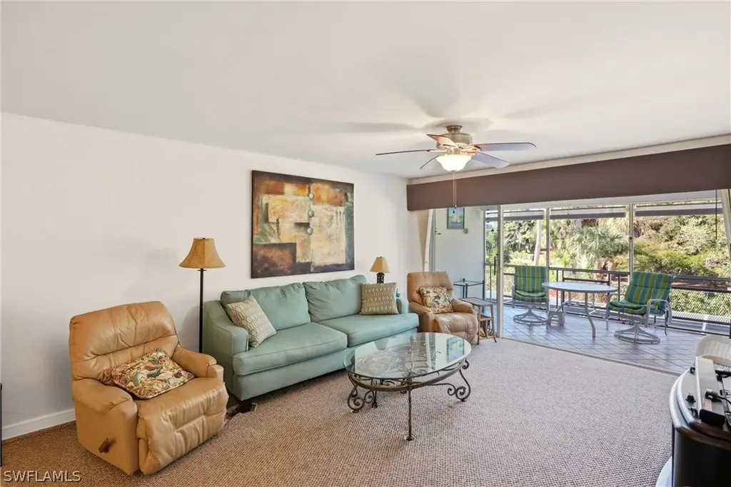 215 Cypress Way E Naples FL 34110