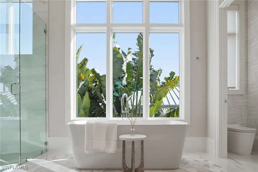 510 Neapolitan Lane Naples FL 34103