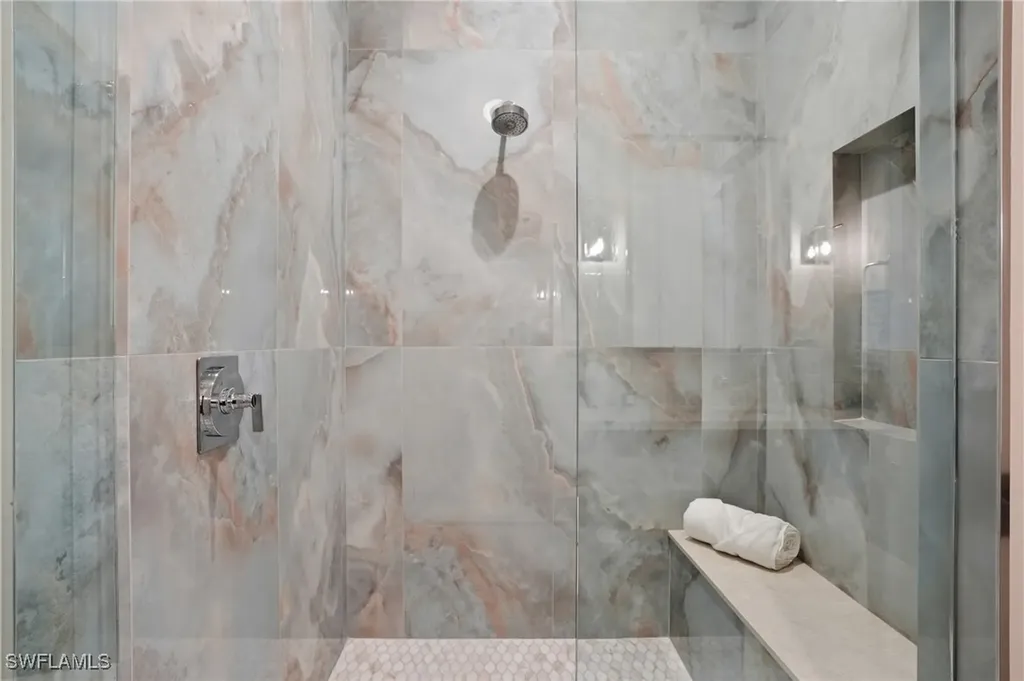 510 Neapolitan Lane Naples FL 34103