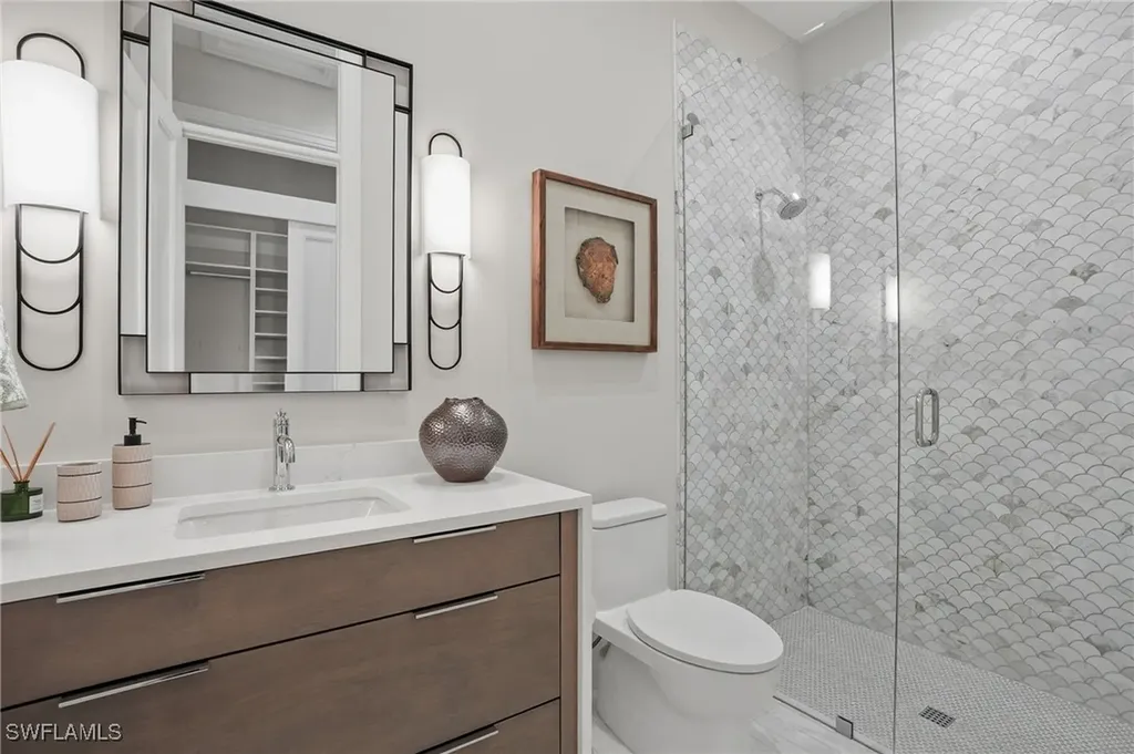 510 Neapolitan Lane Naples FL 34103