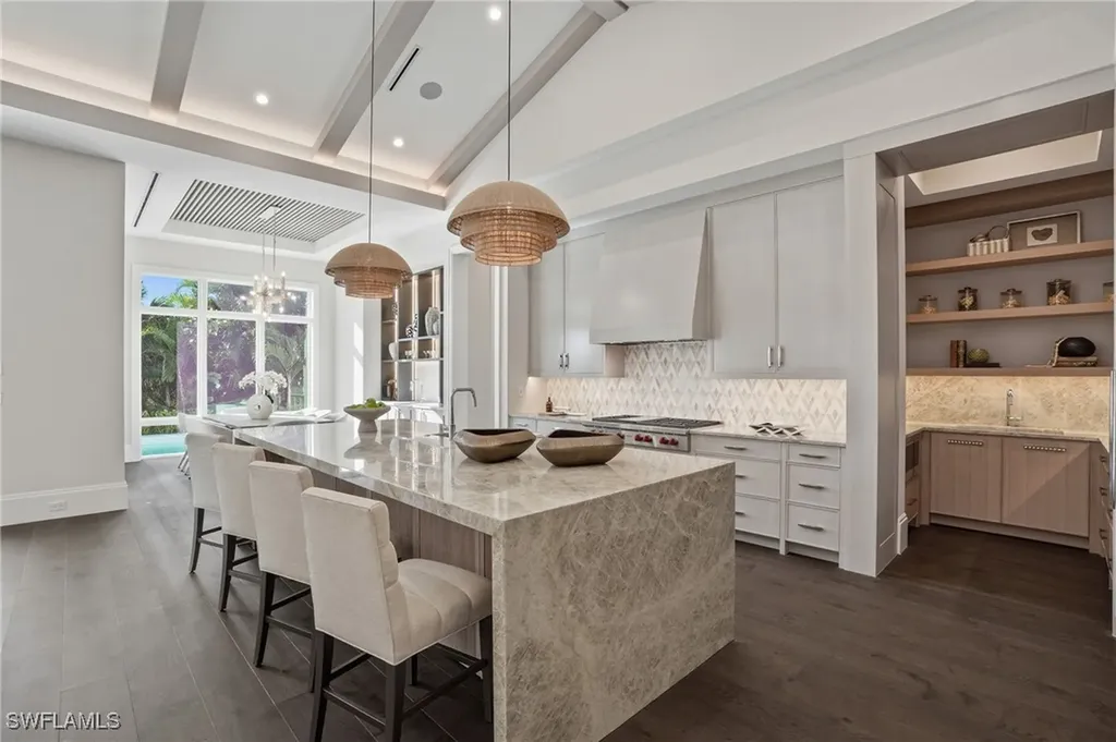510 Neapolitan Lane Naples FL 34103