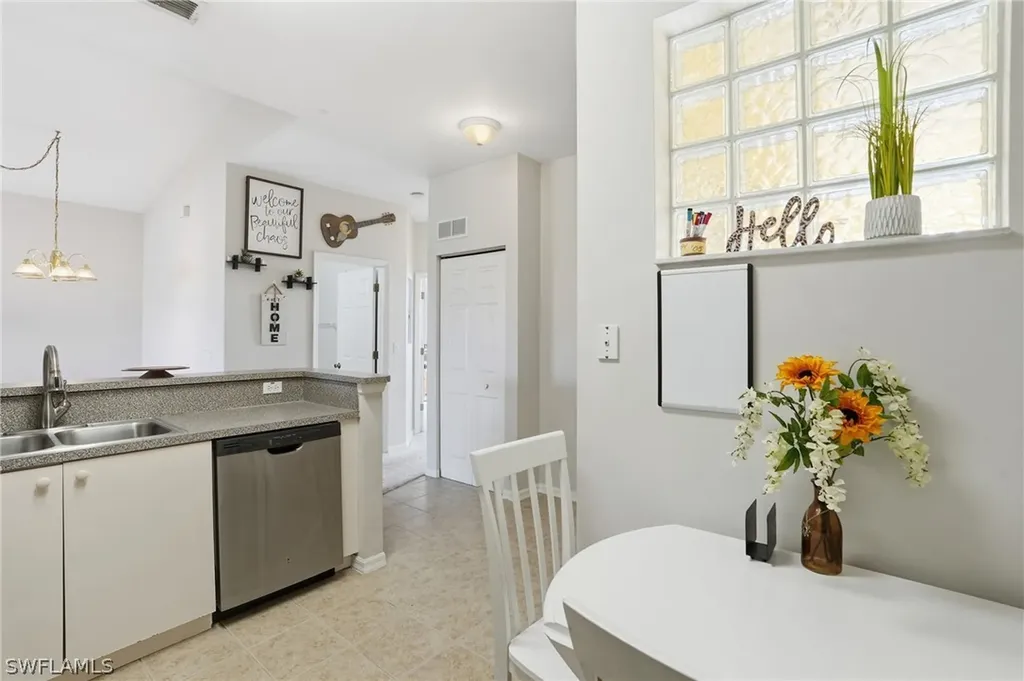 4117 Bellasol Circle Fort Myers FL 33916